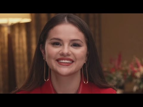 Selena Gomez Isn't Dating But Feels 'More Open to Love' (Source)